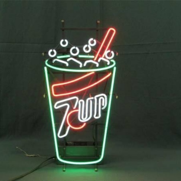 Handmade 7up Neon